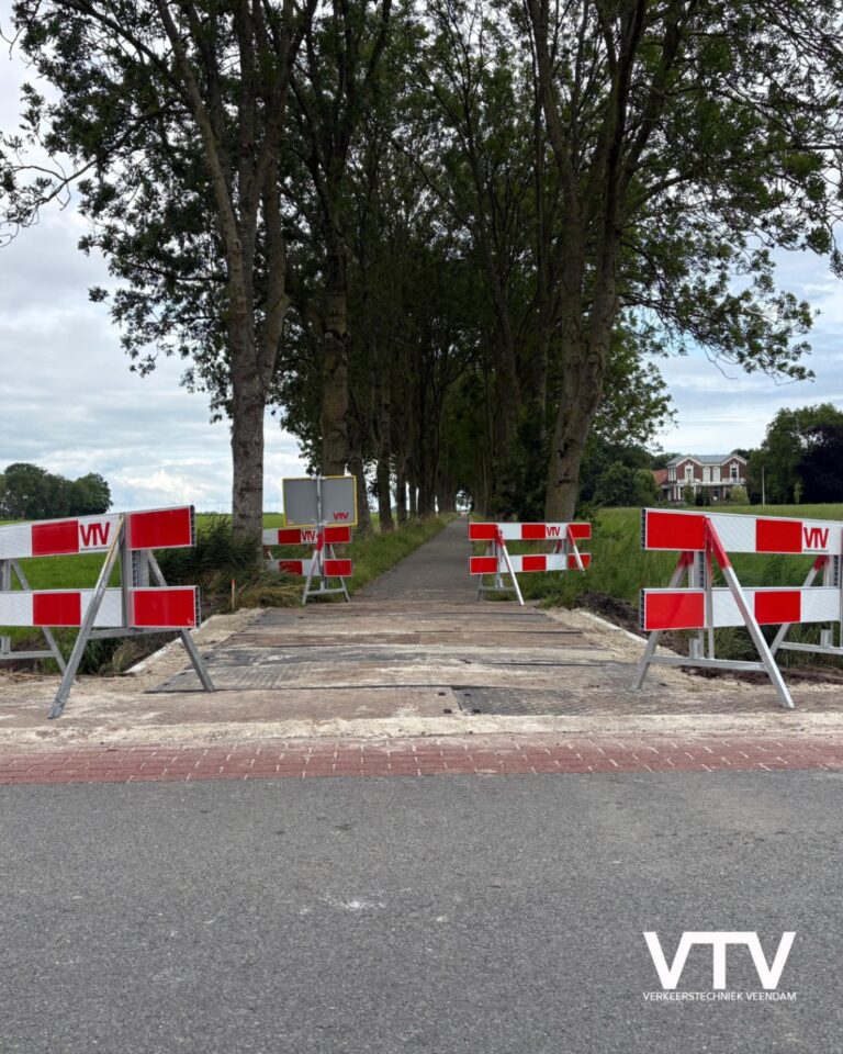 Instagram post from verkeerstechniek_veendam. This post is in position 2.