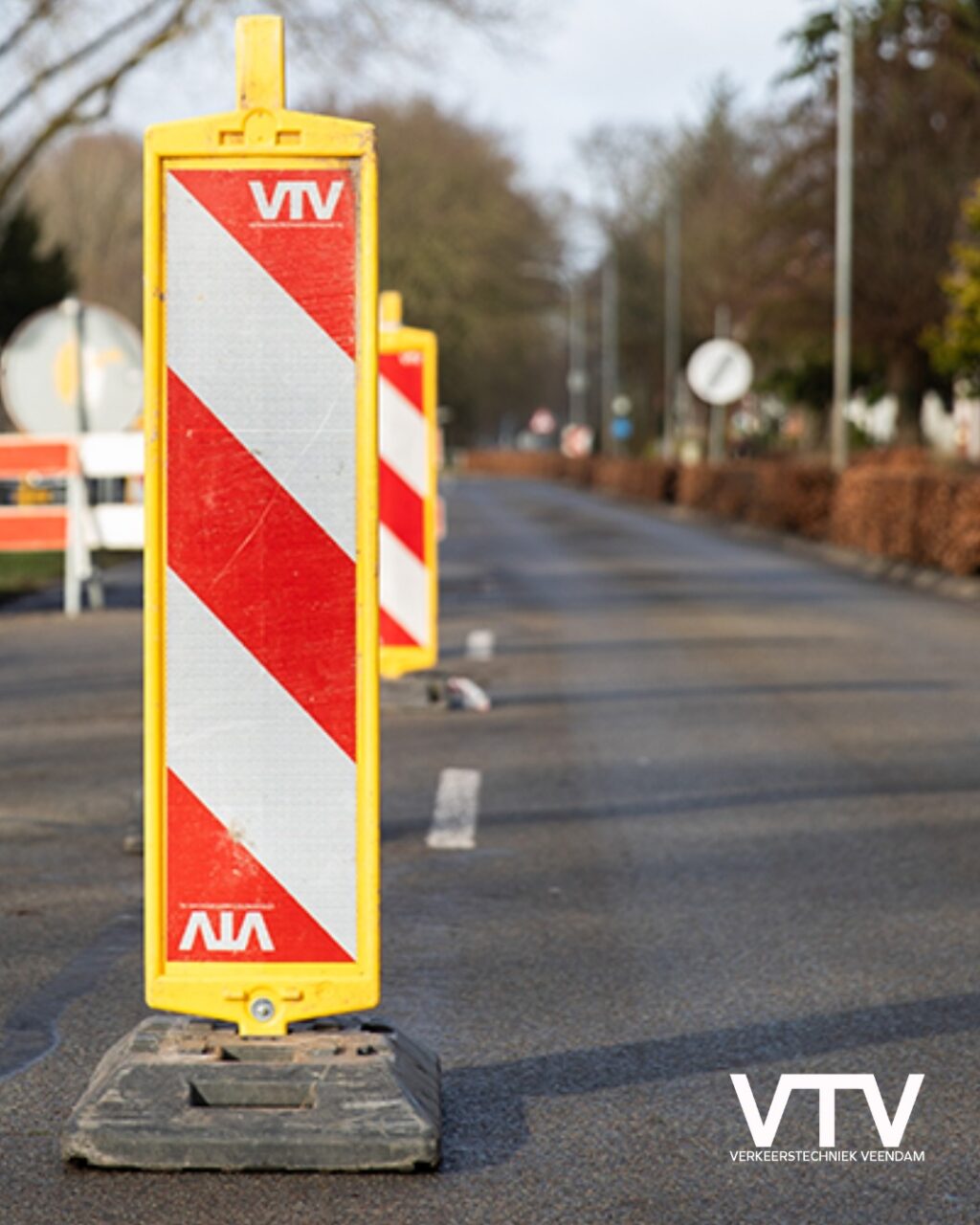 Instagram post from verkeerstechniek_veendam. This post is in position 3.